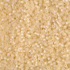 Miyuki Delica - 11/0 – Matte Transparent Crystal Iory Luster DB-1287