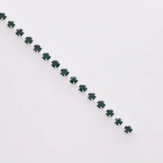 Alternative view of Emerald Rhinstone Banding size 4.5  (1.6- 1.7mm)