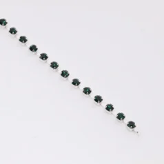 Alternative view of Emerald Rhinestone Banding Size 10 (approx. 2.7-2.8mm)