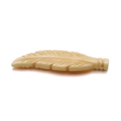 Alternative view of BONE FEATHER 65X22MM BOTH SIDE CARVING IN WHITE