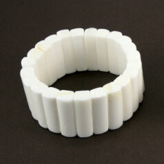 Shell 3" Stretch Bracelet - Big 8x8x28mm