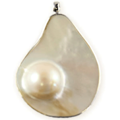 Pendant, Single Mabe Pearl with Silver Frame, 40-50mm, Cream