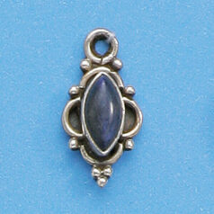 Bali Silver Pendant, 20x10mm with Labradorite Oval Gemstone