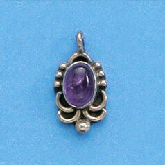 Bali Silver Pendant,17x9mm with Amethyst Oval Gemstone