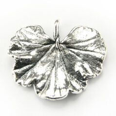 Charm, Antique Pewter, 26x30mm Leaf, Lead Free