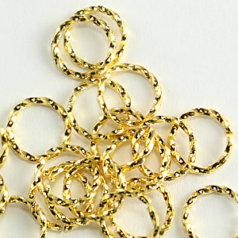 Jump Ring, 8mm Jump Ring Open Twisted in 18gauge - Gold Plated Brass