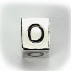 Beads, Alphabet Beads in Metal 5.5x7.5mm (width x side), holesize: 3mm - Letter O