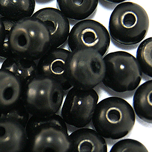 Bead, Bone 10mm Plain Round in Dyed Black (Hole Size 2.5mm)