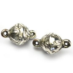 Link Connector, Metalized Plastic in Antique Silver, 23x12.5mm (Hole Sze 1.7mm)
