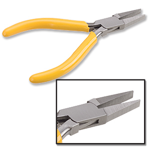 Euroquality - Flat Nose Plier w/spring