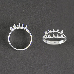 Finger Ring Base, 16-20mm Adjustable, 10 3mm loops - Silver plated brass, lead free