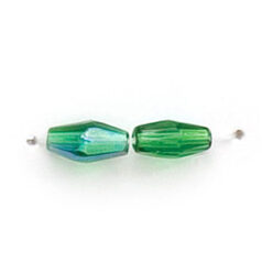8x4mm Faceted Oval (hole size:0.7mm), Emerald AB