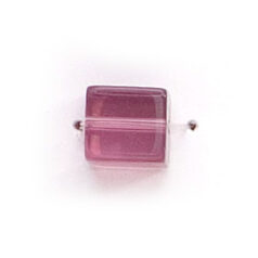8x8mm Firepolish Cubes (hole size:1.2mm) - Light Amethyst AB