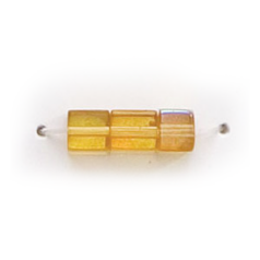 4x4mm Firepolish Cubes (hole size:0.75mm) -Light Topaz AB