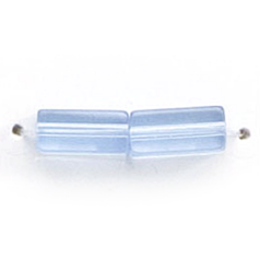 8x4x4mm Rectangle - Light Sapphire